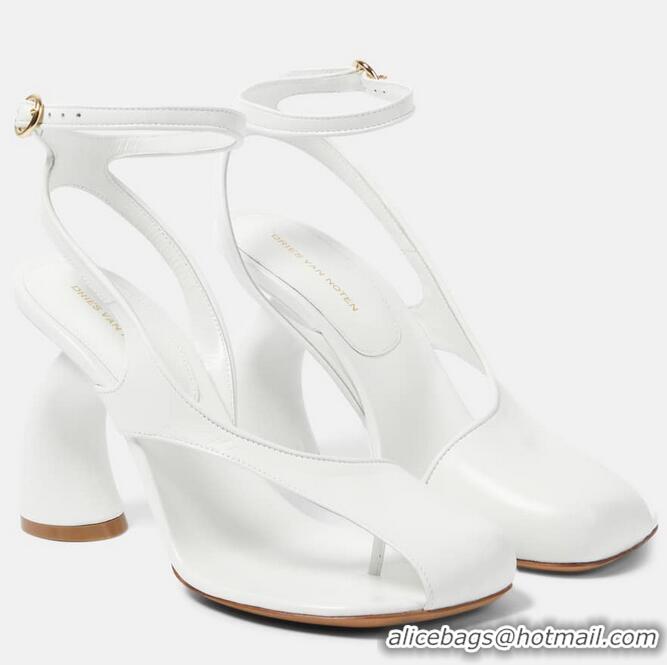 Buy Inexpensive Dries Van Noten Bridal Leather Pumps D8741 White