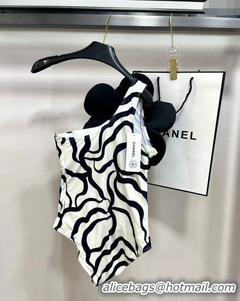 Discount Classic Chanel Swimwear with Maxi Bloom CH0401 White/Black 2024