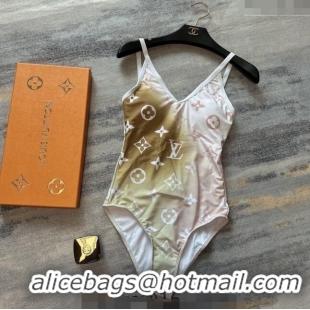 Classic Inexpensive Louis Vuitton Gradient Swimwear LV0401 2024