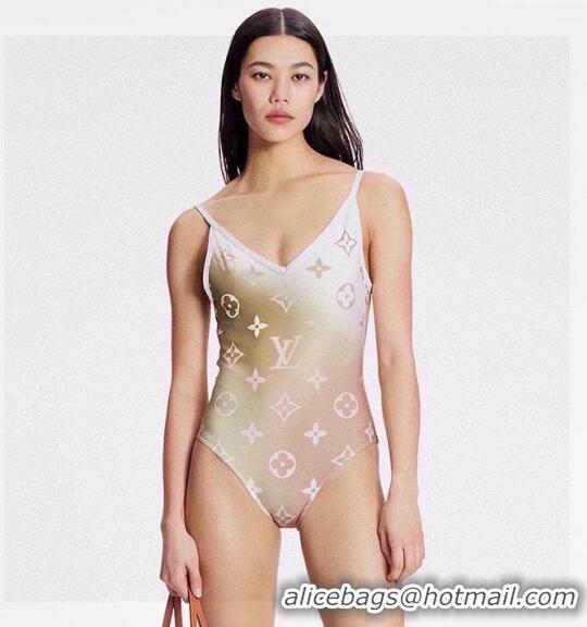 Classic Inexpensive Louis Vuitton Gradient Swimwear LV0401 2024