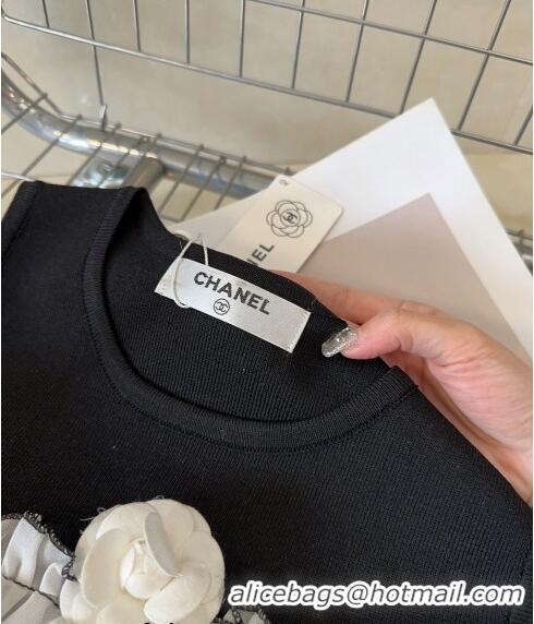 Famous Brand Chanel Vest with Maxi CC C0401 Black 2024