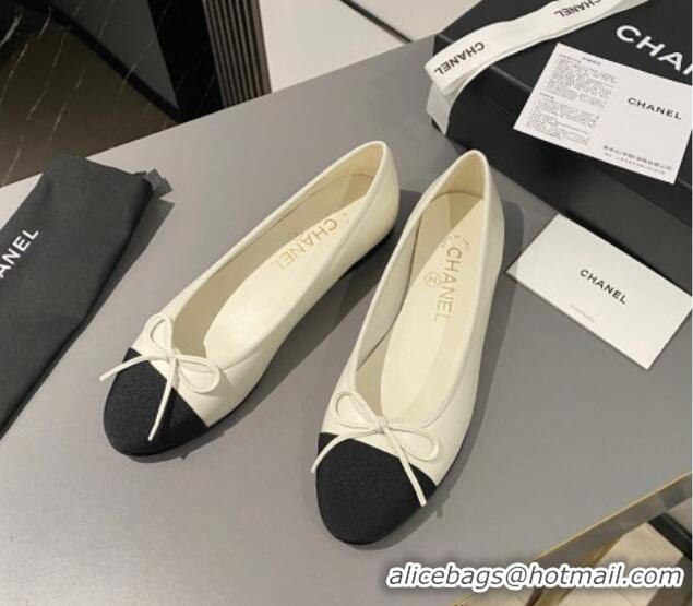 Good Quality Chanel Calfskin & Grosgrain Classic Ballet Flat White/Black 322054