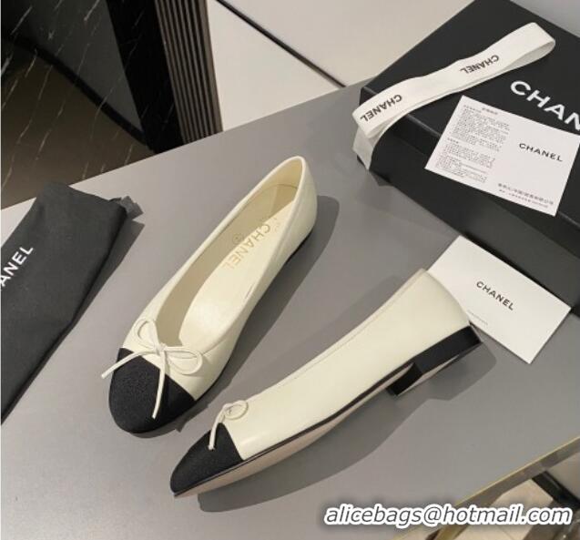 Good Quality Chanel Calfskin & Grosgrain Classic Ballet Flat White/Black 322054