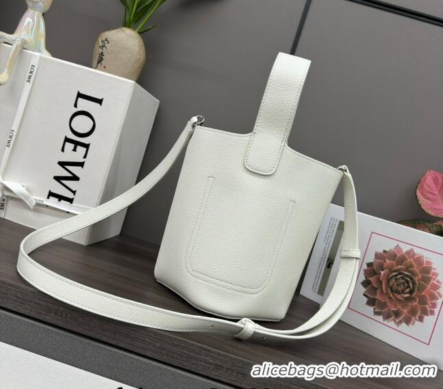 Promotional Loewe Mini Pebble Bucket bag in mellow calfskin 062342 White 2024