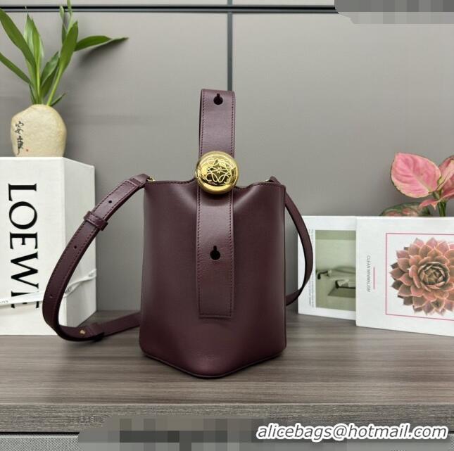 Promotional Loewe Mini Pebble Bucket bag in mellow calfskin 062342 Burgundy 2024