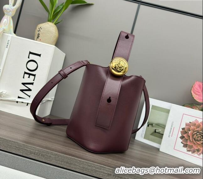 Promotional Loewe Mini Pebble Bucket bag in mellow calfskin 062342 Burgundy 2024