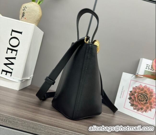 Top Grade Loewe Mini Pebble Bucket bag in mellow calfskin 062342 Black 2024