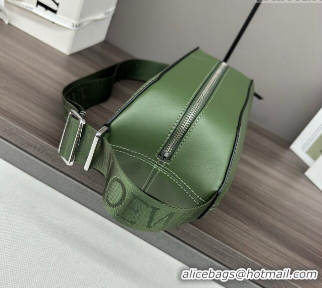 Good Taste Loewe Convertible Sling Shoulder Bag in classic calfskin 262243 Hunter Green 2024