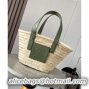 Buy Fashionable Loewe Small Basket bag in raffia straw and calfskin 8004 Green 2024