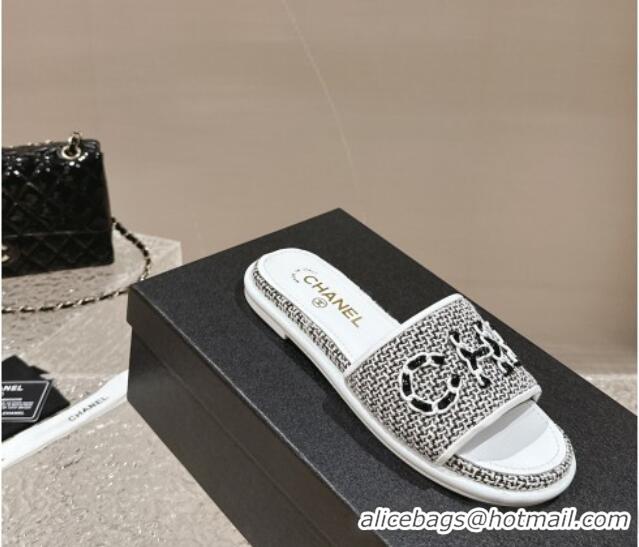 Sophisticated Chanel Tweed Flat Slide Sandals with Chain Logo Black/White 322088