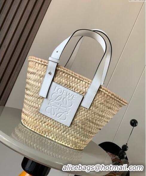 Pretty Style Loewe Small Basket bag in raffia straw and calfskin 8004 White 2024