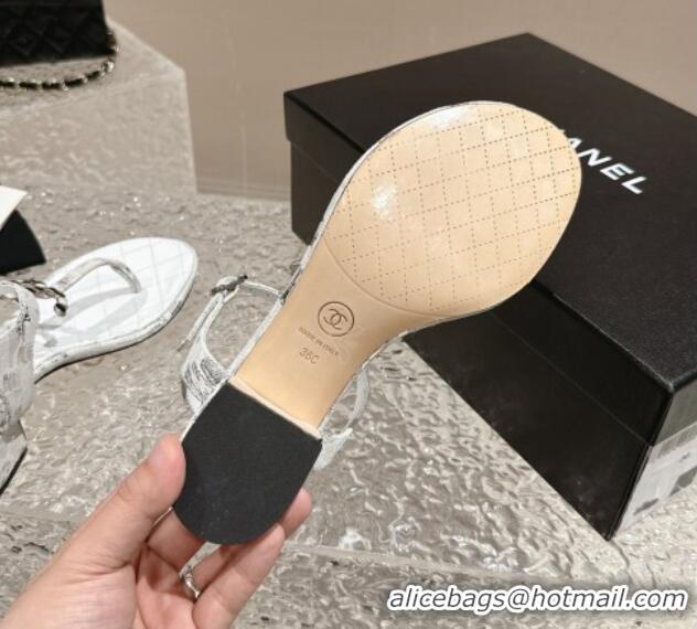 Durable Chanel Suede and Laminated Heel Thong Sandals 4.5cm with Stone CC White 322101