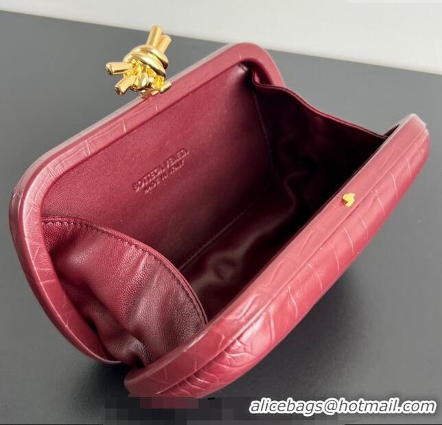 Big Discount Bottega Veneta Knot Clutch in Alligator Embossed Leather 737025 Red 2024