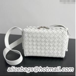 Buy Fashionable Bottega Veneta Intrecciato Camera Bag 755774 White 2024