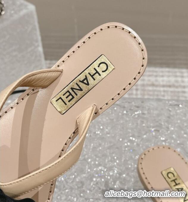 Stylish Chanel Calfskin Flat Slide Thong Sandals with Pearls Bow Beige 322117