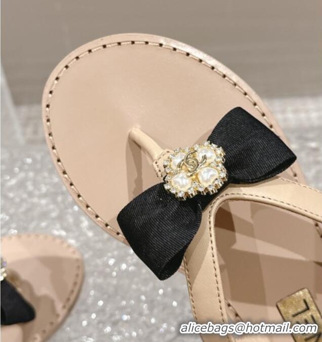 Stylish Chanel Calfskin Flat Slide Thong Sandals with Pearls Bow Beige 322117