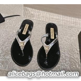 Luxury Chanel Calfskin Flat Slide Thong Sandals with Metal-Tone CC Silver 0322119