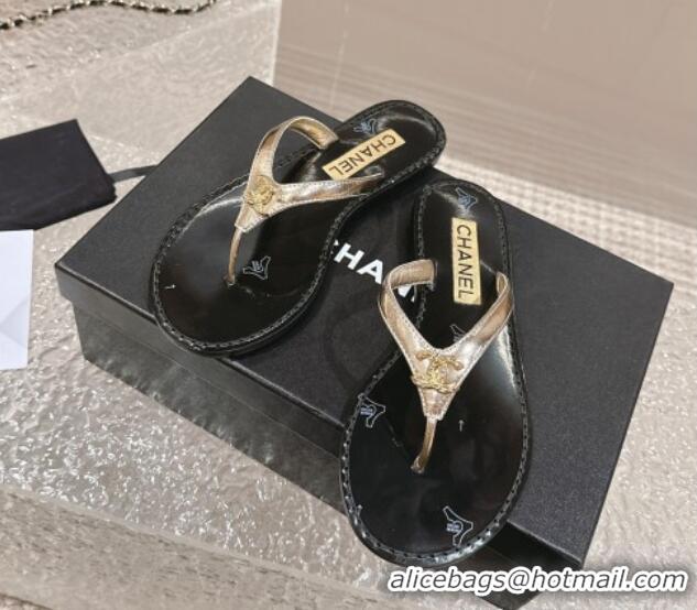 Top Grade Chanel Calfskin Flat Slide Thong Sandals with Metal-Tone CC Black 322121