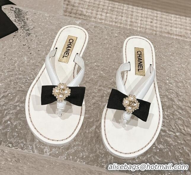 Unique Style Chanel Calfskin Flat Slide Thong Sandals with Pearl Bow White 322122