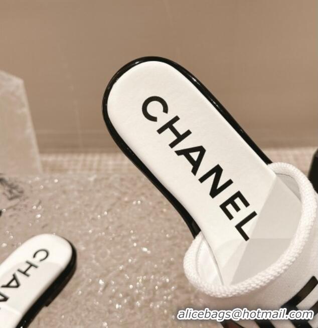 Luxurious Chanel Knit Fabric Flat Slide Sandals with Logo White/Black 0322134