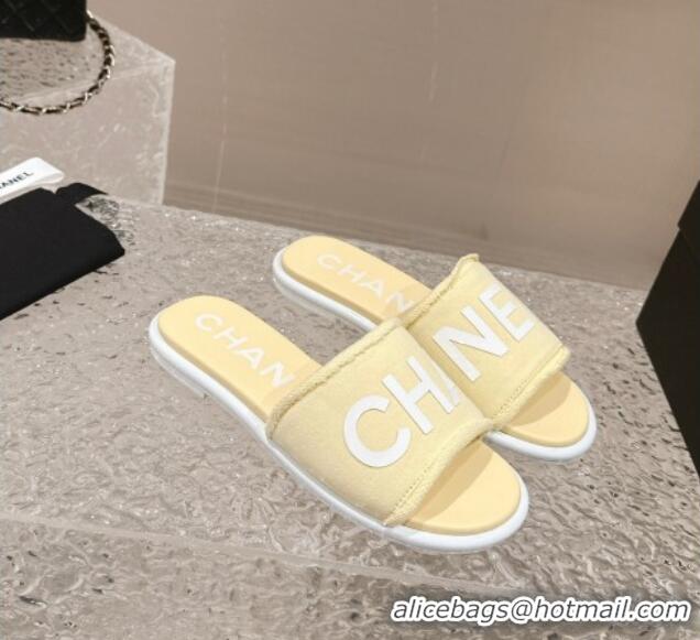 Durable Chanel Knit Fabric Flat Slide Sandals with Logo Yellow 0322136