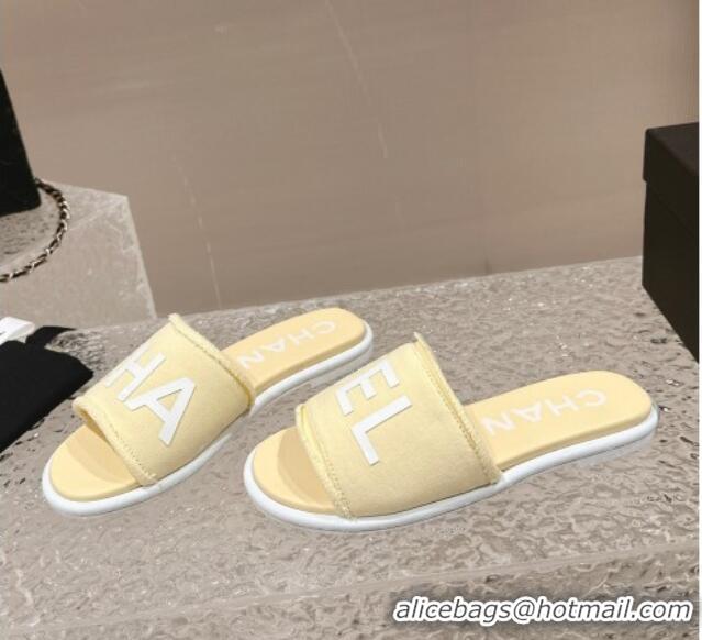 Durable Chanel Knit Fabric Flat Slide Sandals with Logo Yellow 0322136