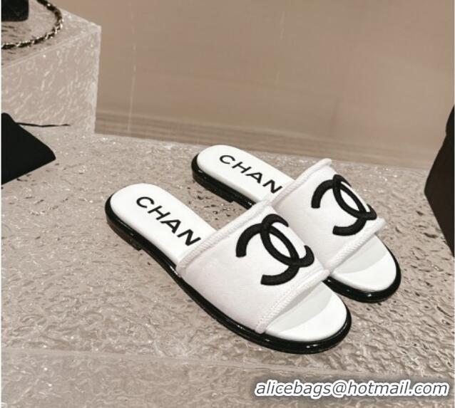 Sophisticated Chanel Knit Fabric Flat Slide Sandals with CC White/Black2 322143