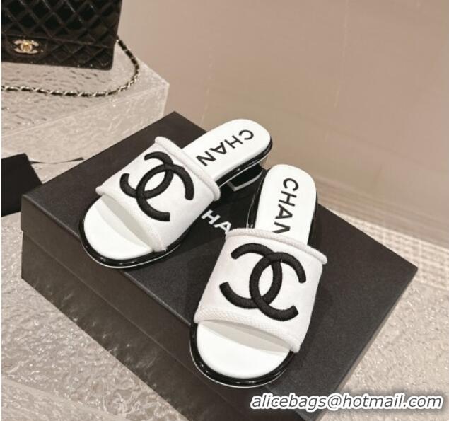 Sumptuous Chanel Knit Fabric Heel Slide Sandals with CC White/Black 322151