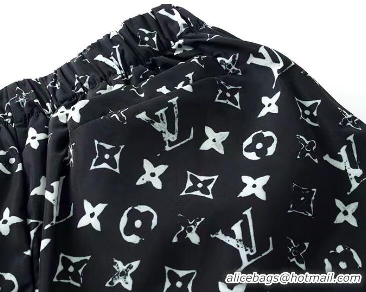 ​Top Quality Louis Vuitton Stencil-effect Monogram Jogging Pants 1A5TSI