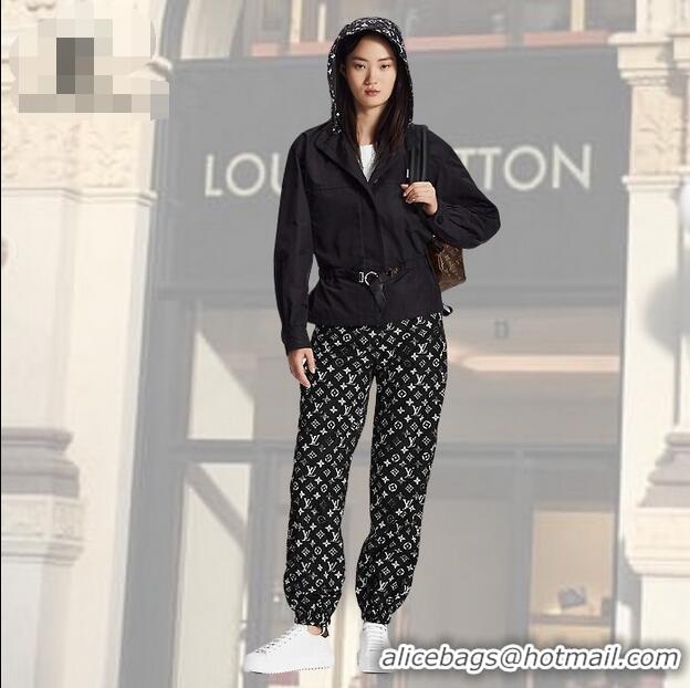 ​Top Quality Louis Vuitton Stencil-effect Monogram Jogging Pants 1A5TSI