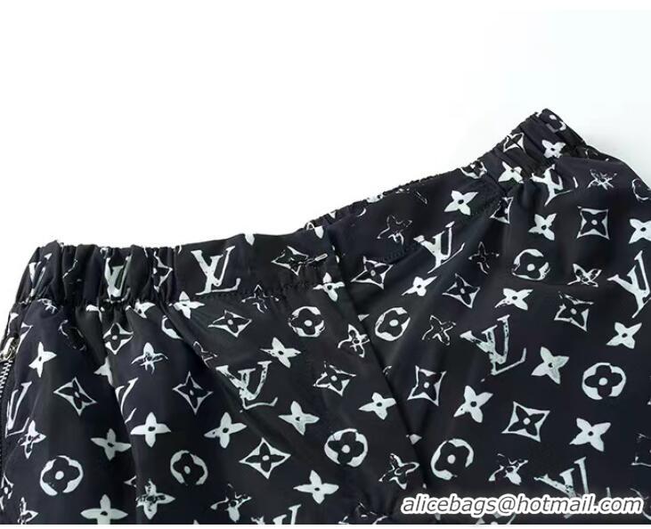 ​Top Quality Louis Vuitton Stencil-effect Monogram Jogging Pants 1A5TSI