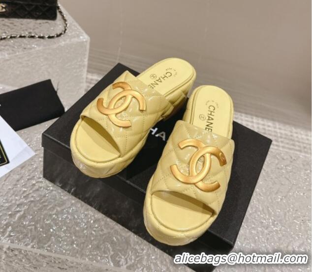 Good Looking Chanel Shiny Calfskin Wedge Slide Sandals with Metal-Tone Maxi-CC Yellow 323020