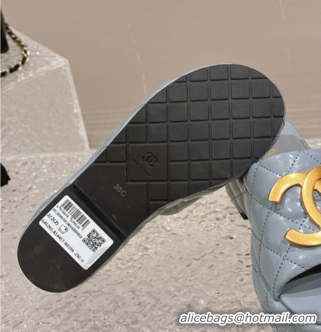 Trendy Design Chanel Shiny Calfskin Wedge Slide Sandals with Metal-Tone Maxi-CC Grey 323025