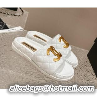 Low Cost Chanel Patent Calfskin Slide Sandals with Metal-Tone Maxi-CC White 323033