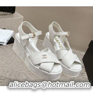 Charming Chanel Suede Wedge Sandals with Crystal CC G39918 White 323043