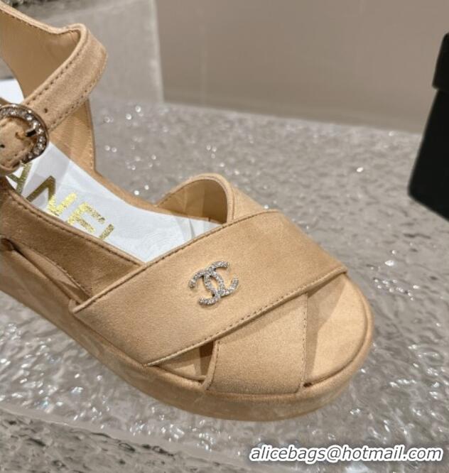 Top Design Chanel Suede Wedge Sandals with Crystal CC G39918 Beige 323045