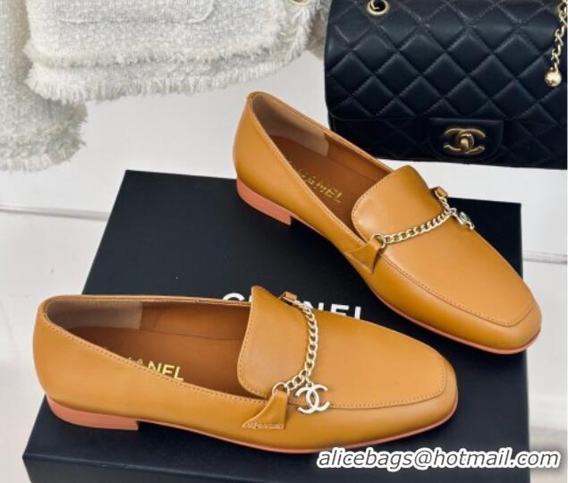 Sophisticated Chanel Calfskin Moccasins Loafers with CC Chain G45568 Yellow 323055