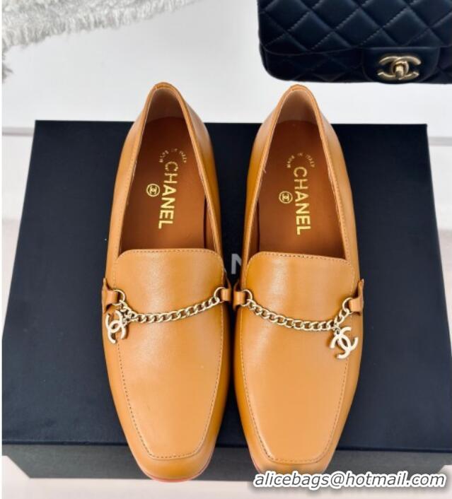 Sophisticated Chanel Calfskin Moccasins Loafers with CC Chain G45568 Yellow 323055