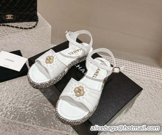 Good Product Chanel Lambskin Flat Sandals with Pearls Bloom White 323089