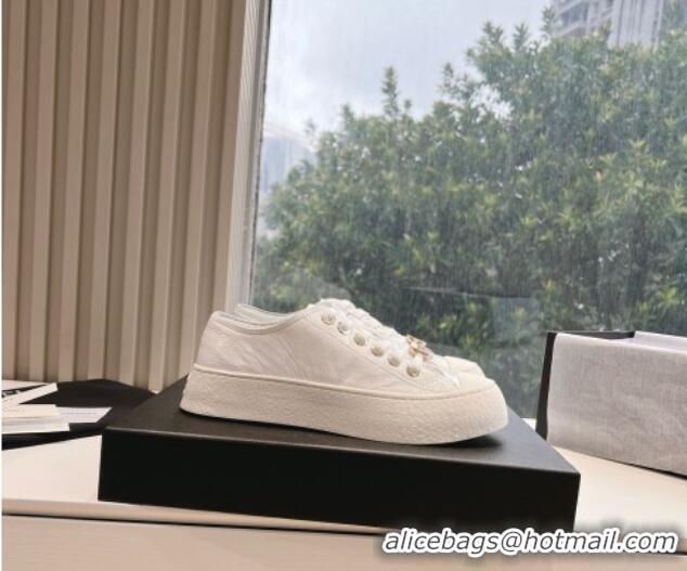 Classic Hot Chanel Patent Calfskin Low-Top Sneakers G45561 White 323090