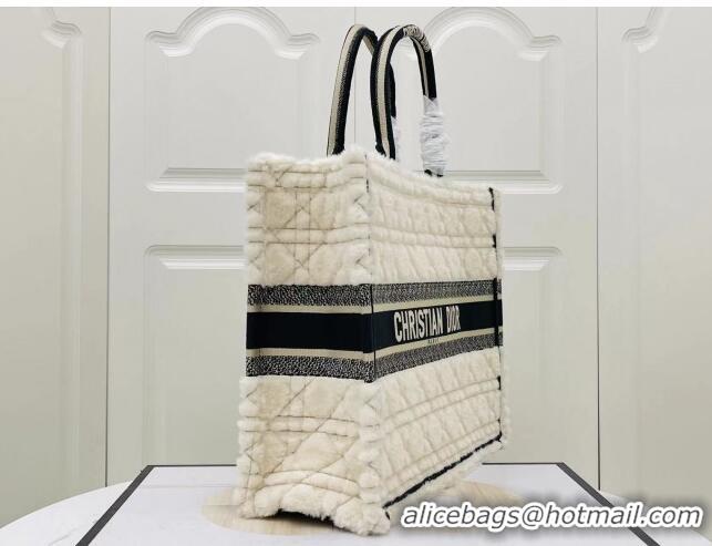 Famous Brand Dior Large Book Tote Bag in Cannage Shearling CD1801 White/Black 2024