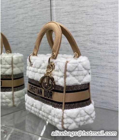 Promotional Dior Medium Lady D-Lite Bag in Cannage Shearling CD0118 White 2024