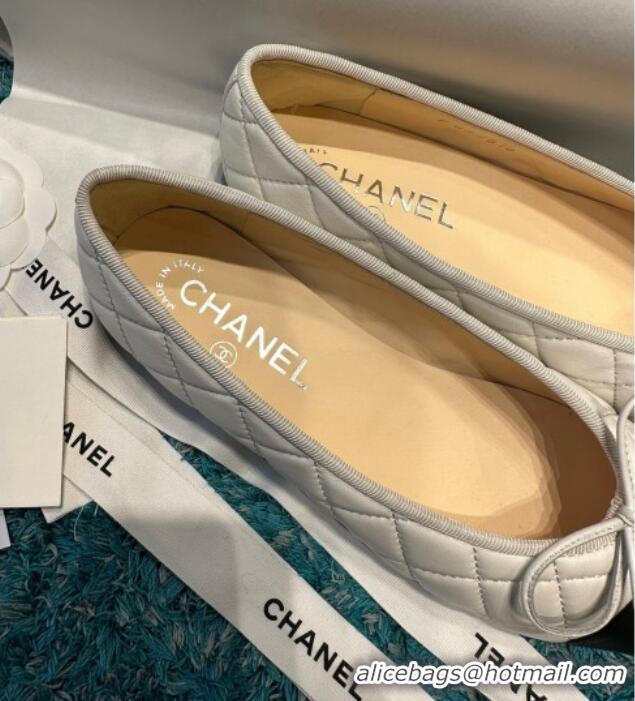 Pretty Style Chanel Classic Quilted Leather Ballet Flat White/Black 325035