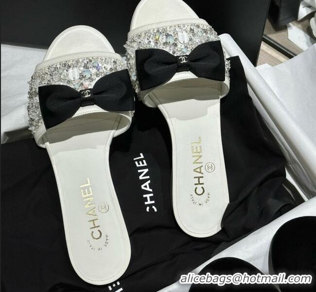 Good Looking Chanel Strass Mules Sandals with Bow White 041704