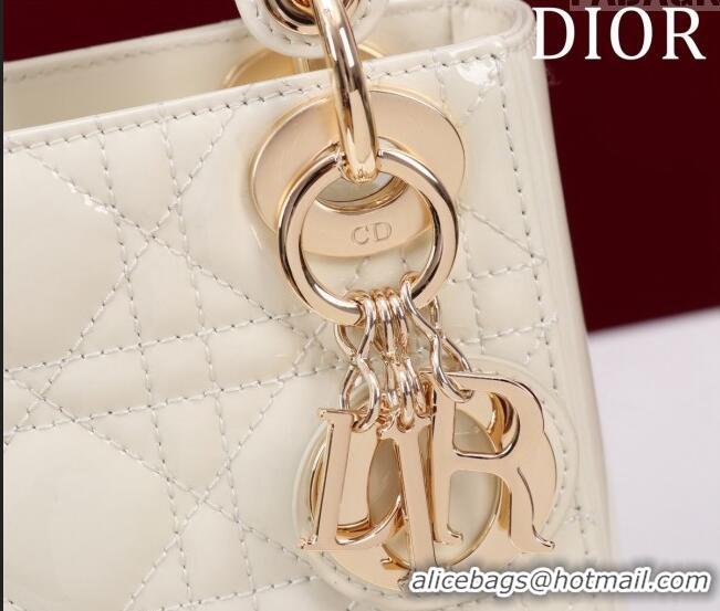 Inexpensive Dior Mini Lady Dior Bag in Patent Cannage Leather M0505 White 2024