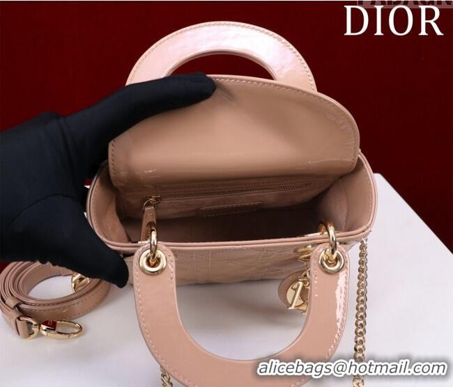 Luxurious Dior Mini Lady Dior Bag in Patent Cannage Leather M0505 Apricot 2024