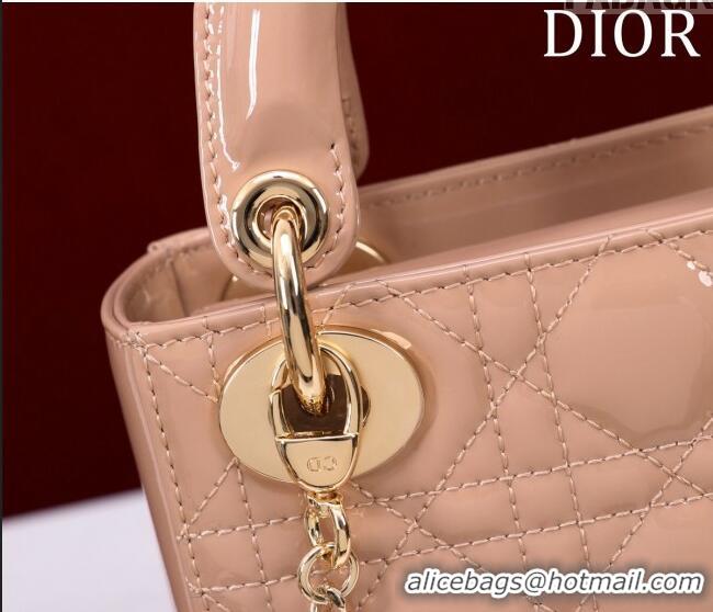 Luxurious Dior Mini Lady Dior Bag in Patent Cannage Leather M0505 Apricot 2024