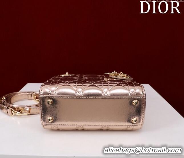 Pretty Style Dior Mini Lady Dior Bag in Metallic Cannage Leather M0505 Rose Gold 2024