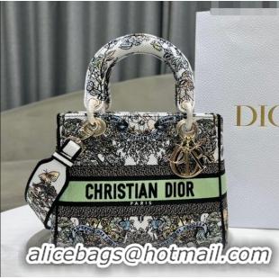 Top Quality Dior Medium Lady D-Lite Bag in Butterfly Around The World Embroidery CD2801 Green and White 2024