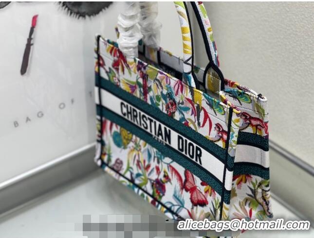 Trendy Design Dior Medium Book Tote Bag in Toile de Jouy Fantastica Embroidery CD2067 White Multicolor 2024